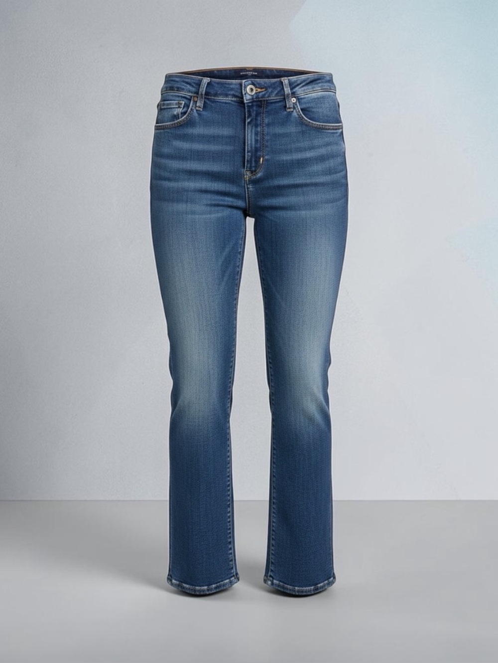Lucky Brand Easy Rider Bootcut Jeans NWT Women’s 12/31 Medium Wash Stretch